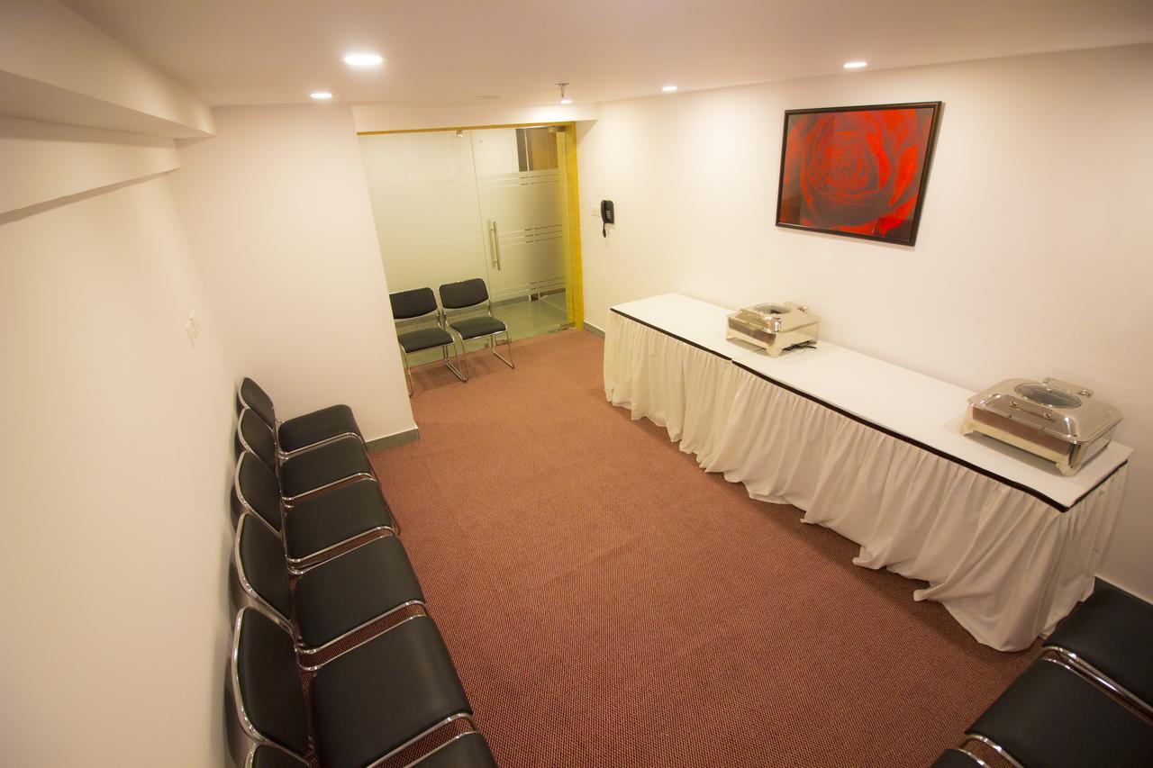 The Grace Hostel Kolkata Luaran gambar